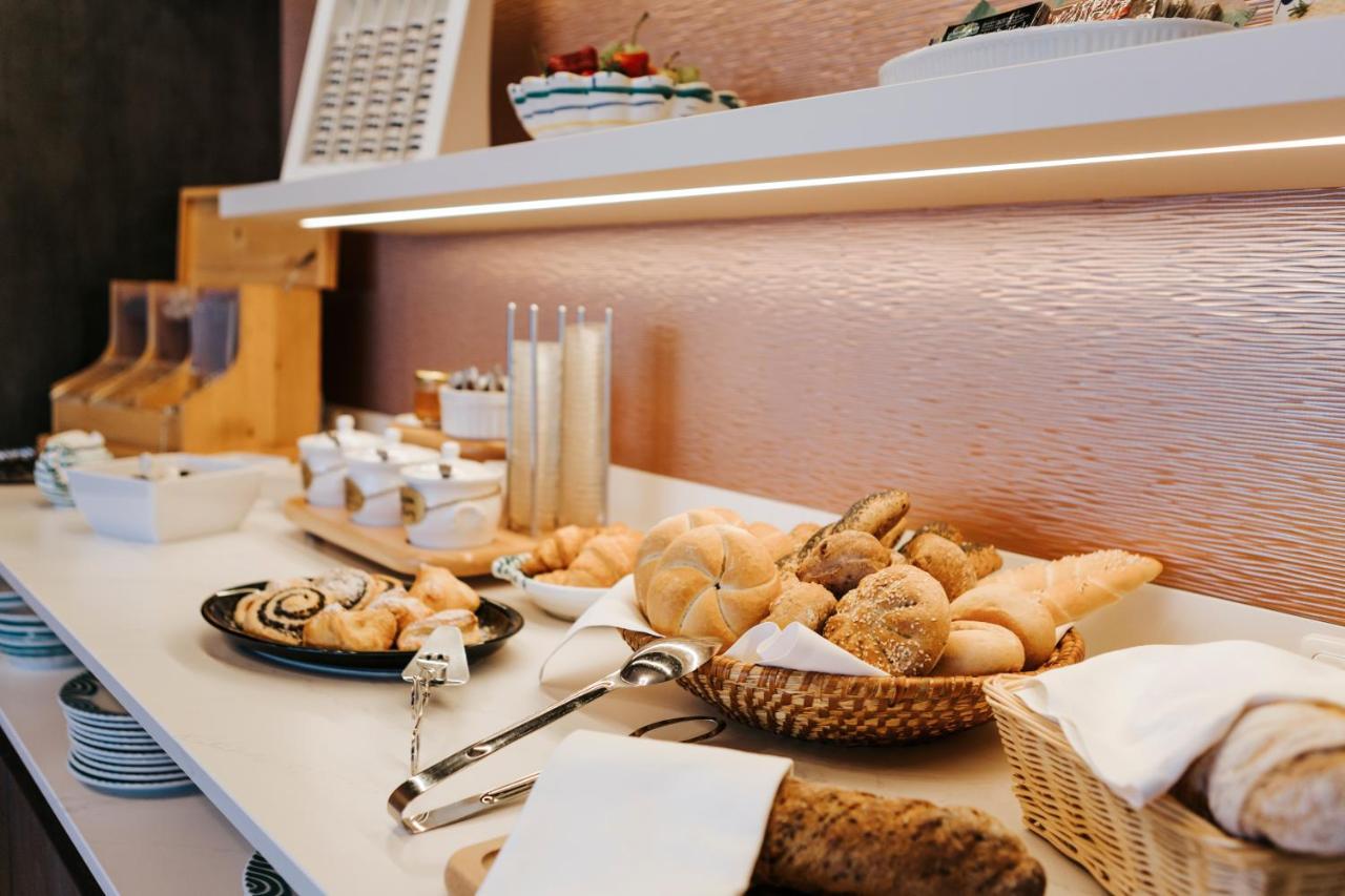 Seegasthof Hois'N Wirt - Hotel Mit Wellnessbereich Gmunden Kültér fotó